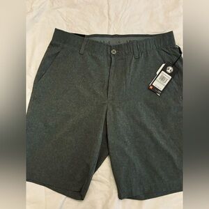 Under Armour golf shorts